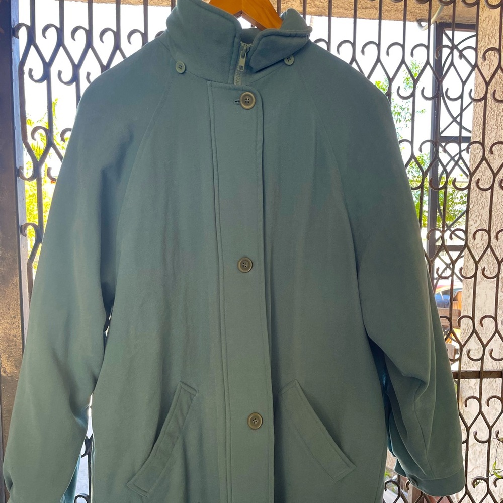 Beautiful and soft jacket, never used.